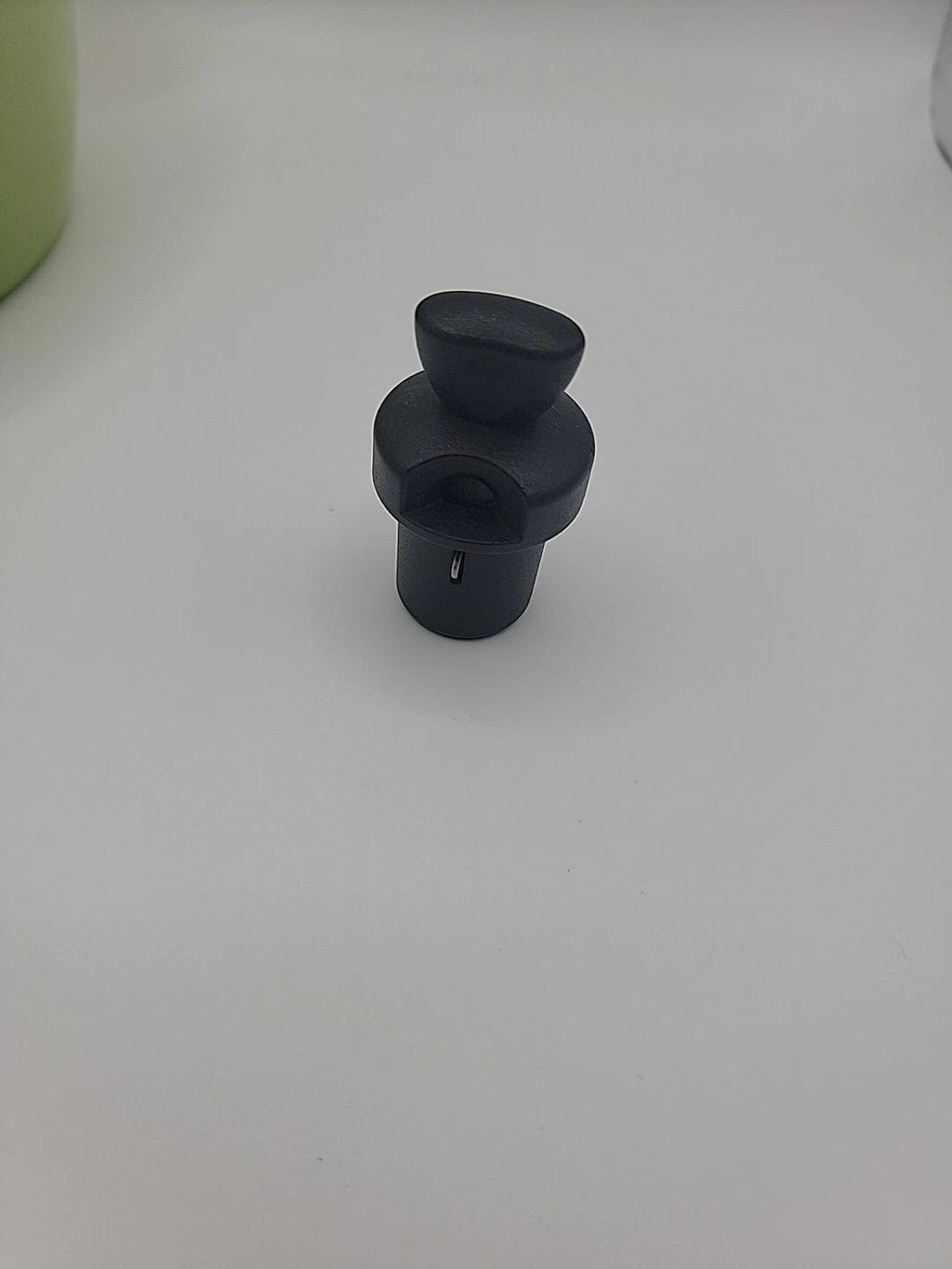 Copco Tea Kettle Avacodo Green 2 QT Whistling Stainless Steel Enamel Wilton