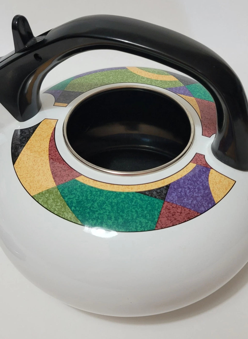 Studio Nova Impulse Enamel Whistling Tea Kettle (Boone Cuisine) AZ015