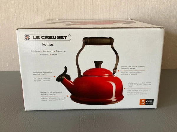 Le Creuset Whistling Tea Kettle 1.7 Qt White Enamel on Steel New