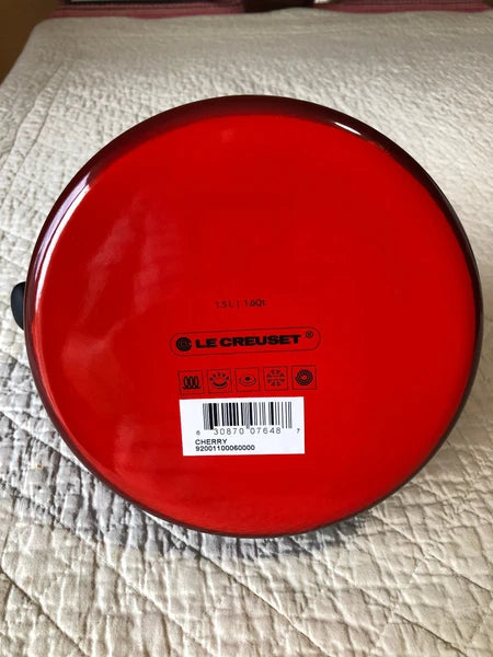 Le Creuset Enamel on Steel 1.6 Quart  Whistling Kettle, CHERRY RED - New