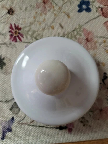 Pre Owned Pfaltzgraff Winterberry 3--Quart Enamel on Steel Tea Kettle