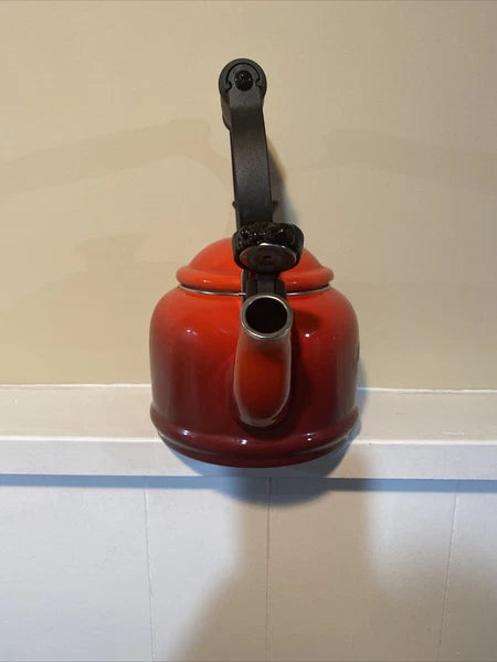 LE CREUSET Whistling Tea Kettle 1.25 Quart  Cerise Red Enamel Teapot