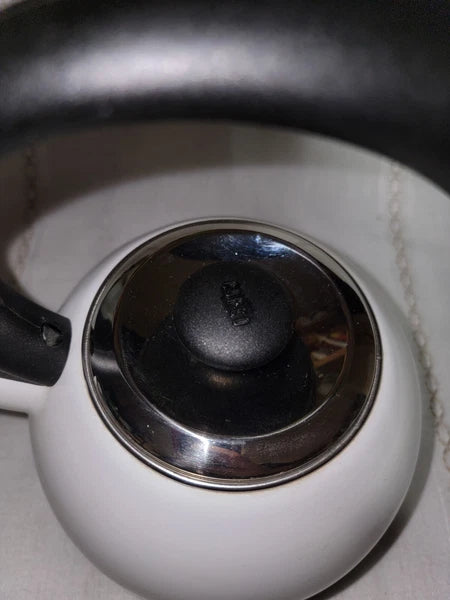 Vintage Copco Whistling Tea Kettle Cavalier White Enamel 2 Qt