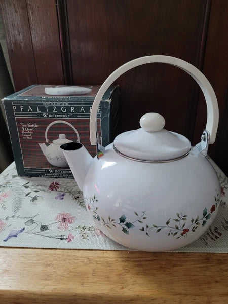 Pre Owned Pfaltzgraff Winterberry 3--Quart Enamel on Steel Tea Kettle