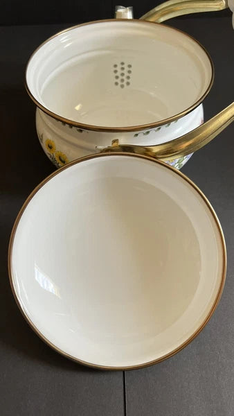 VINTAGE FLORAL TEA KETTLE ENAMEL Brass Handle