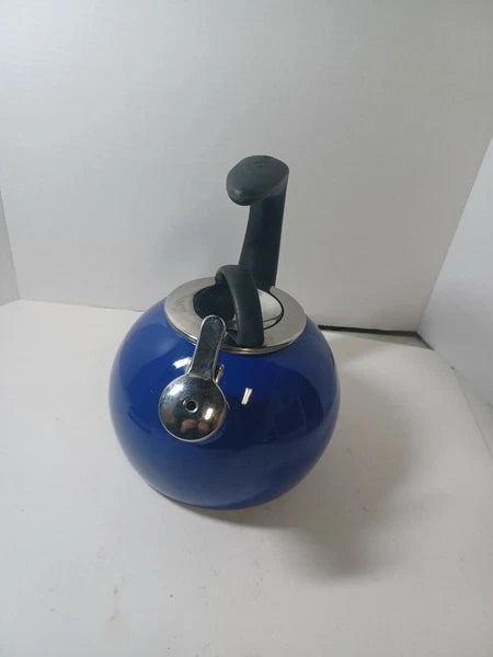 Chantal Enamel-On-Steel Anniversary Teakettle 2-Quart  Blue  Used