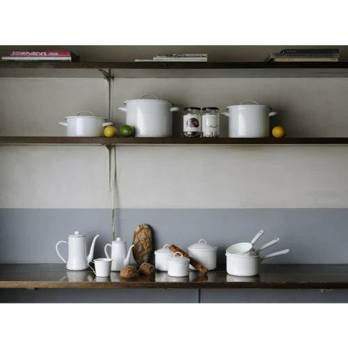 TSUKI-USAGI BRAND Slim Pot 0.70 Liter (Black) Coffee Tea Kettle From Japan