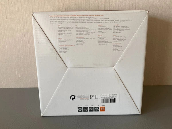 Le Creuset Whistling Tea Kettle 1.7 Qt White Enamel on Steel New