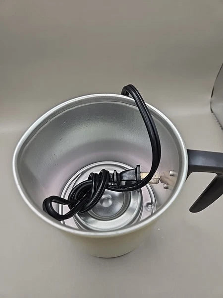 VALIANT HOT Water POT 4 CUP ELECTRIC Enameled ALUMINUM WATER #927186 Yellow