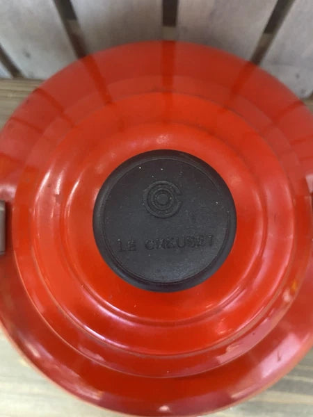 Le Creuset OOLONG Kettle Cerise Red 1.7QT/1.6L Enamel Minor Wear