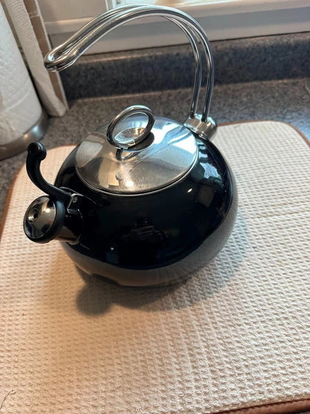 Enamel-on-Steel Classic Tea Kettle BLACK 1.5 Qt