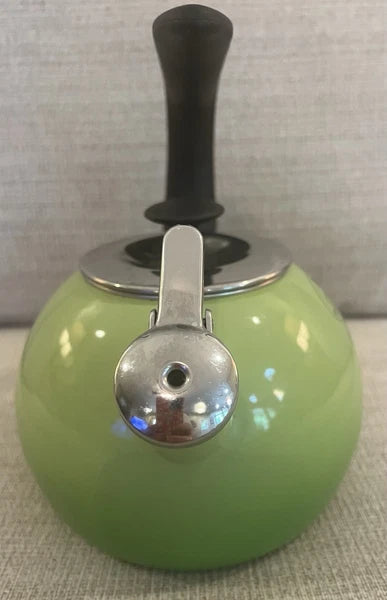 Chantal Heath 2 Qt Whistling Teakettle Apple Green Ombre Enamel Over Stainless