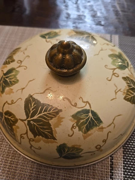 Tabletops Unlimited Superior Quality Vintage Tea Kettle