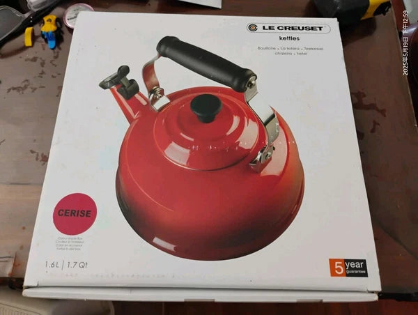 NEW Le Creuset Cerise  Whistling Tea Kettle 1.7 qt  /  1.6 L  Deep Teal