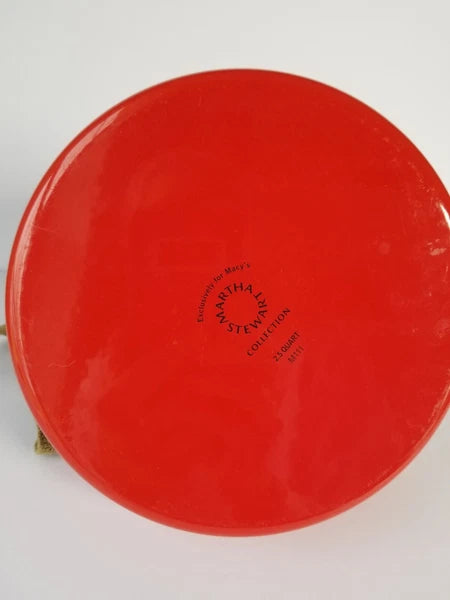 SUPER Nice MARTHA Stewart COLLECTION ~ 2.5 Qt. Tea  KETTLE ~ Red ENAMEL on STEEL