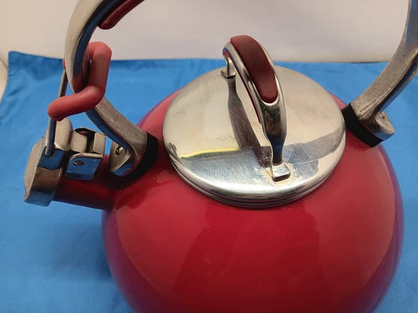Kitchen Aid 2 Quart Whistling Tea Kettle Pot Red Enamel