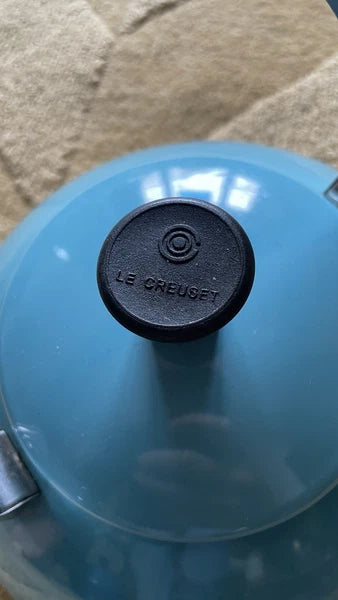 Le Creuset Light Blue ZEN Tea Kettle - 1.5 liter or 1.6 quart - Whistling