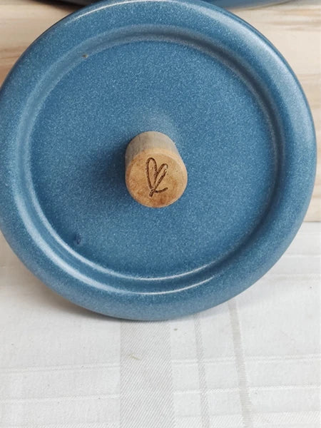 Ayesha Collection 2-Quart Whistling Teakettle, Twilight Teal