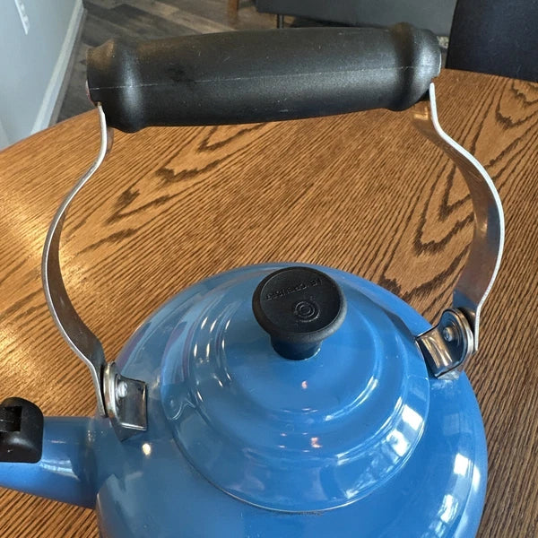 Le Creuset Lapis Blue Classic Whistling Tea Kettle 1.7Qt Enamel on Steel