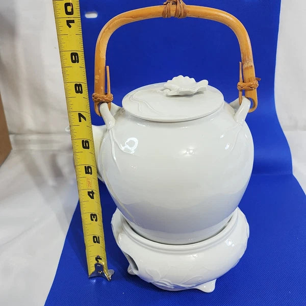 Laslo Mikasa Midori teapot with bamboo handle and tealight warming stand