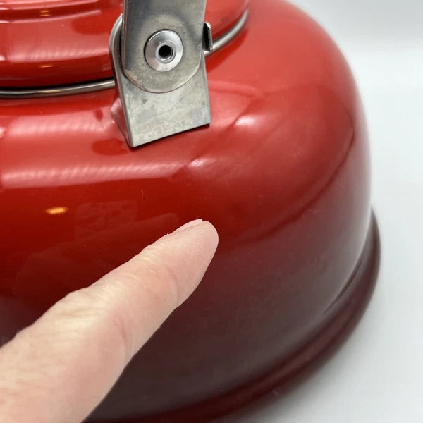 Le Creuset Tea Kettle Teapot Red Ombre Enamel Steel 1.7 Quart